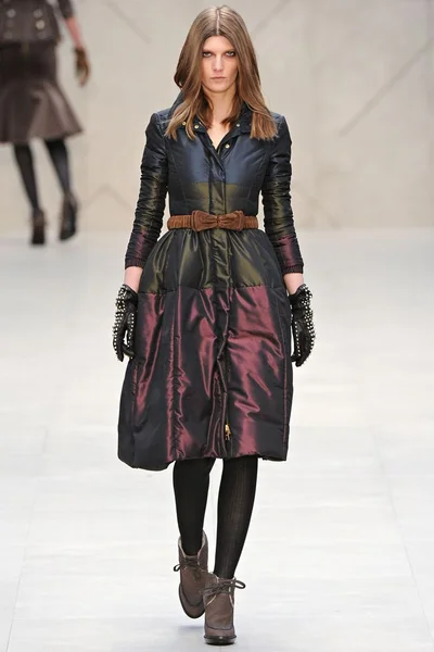 Look 37